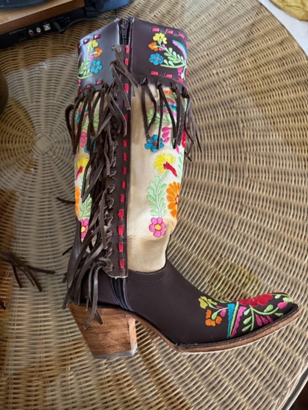 New Rodeo Quincy ROSITA embroidered flowers and fringe leather boot boots 9.5 - Picture 10 of 10